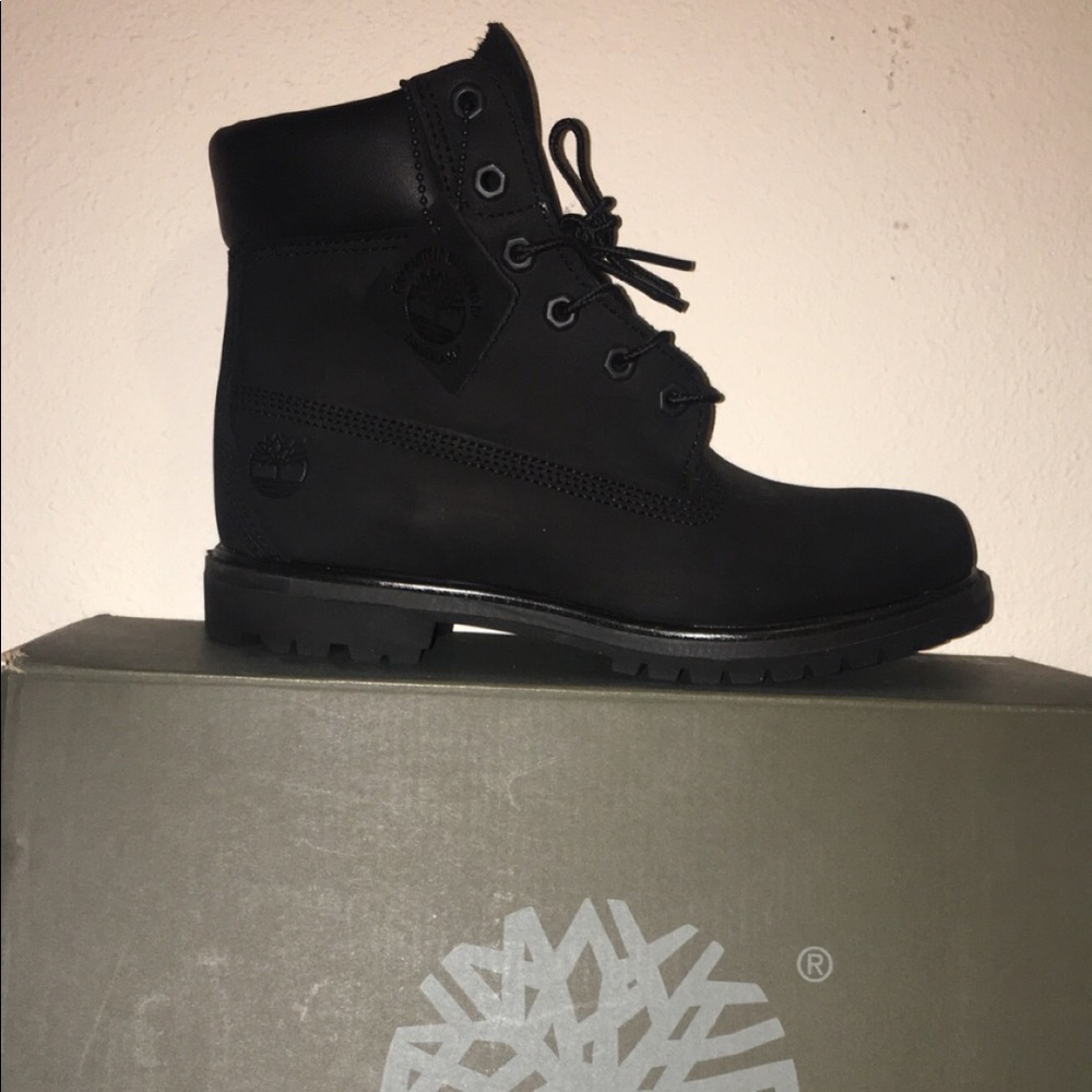 Black Timberlands